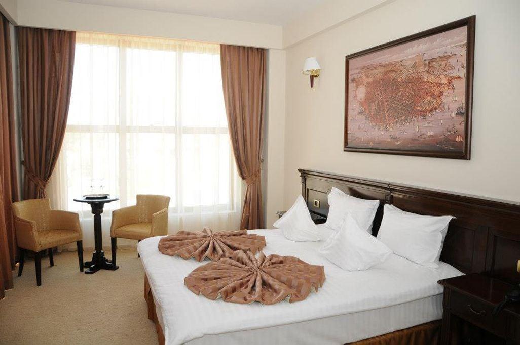 Hotel Rexton Крайова Экстерьер фото