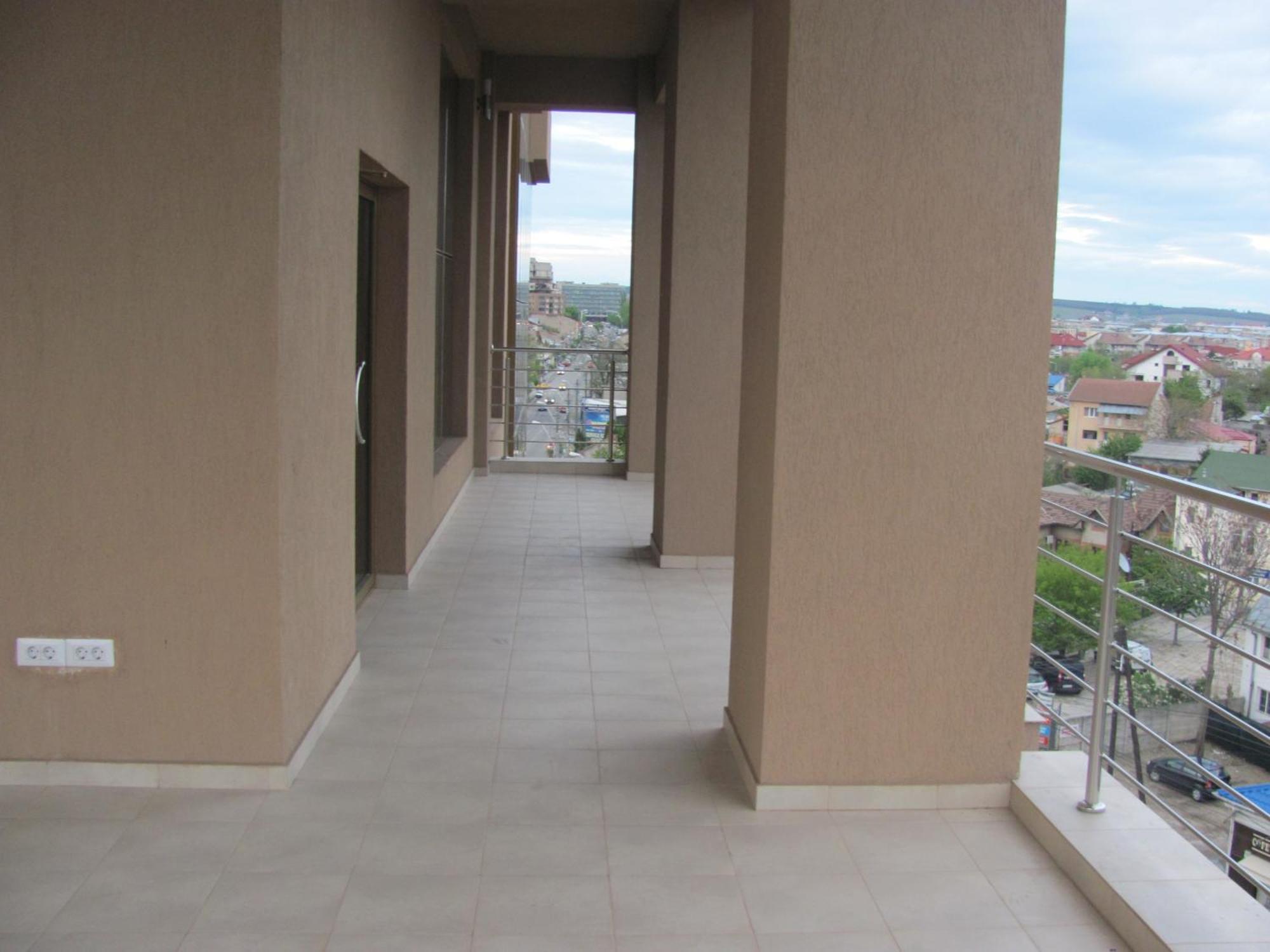 Hotel Rexton Крайова Экстерьер фото