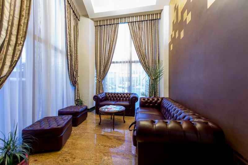 Hotel Rexton Крайова Экстерьер фото